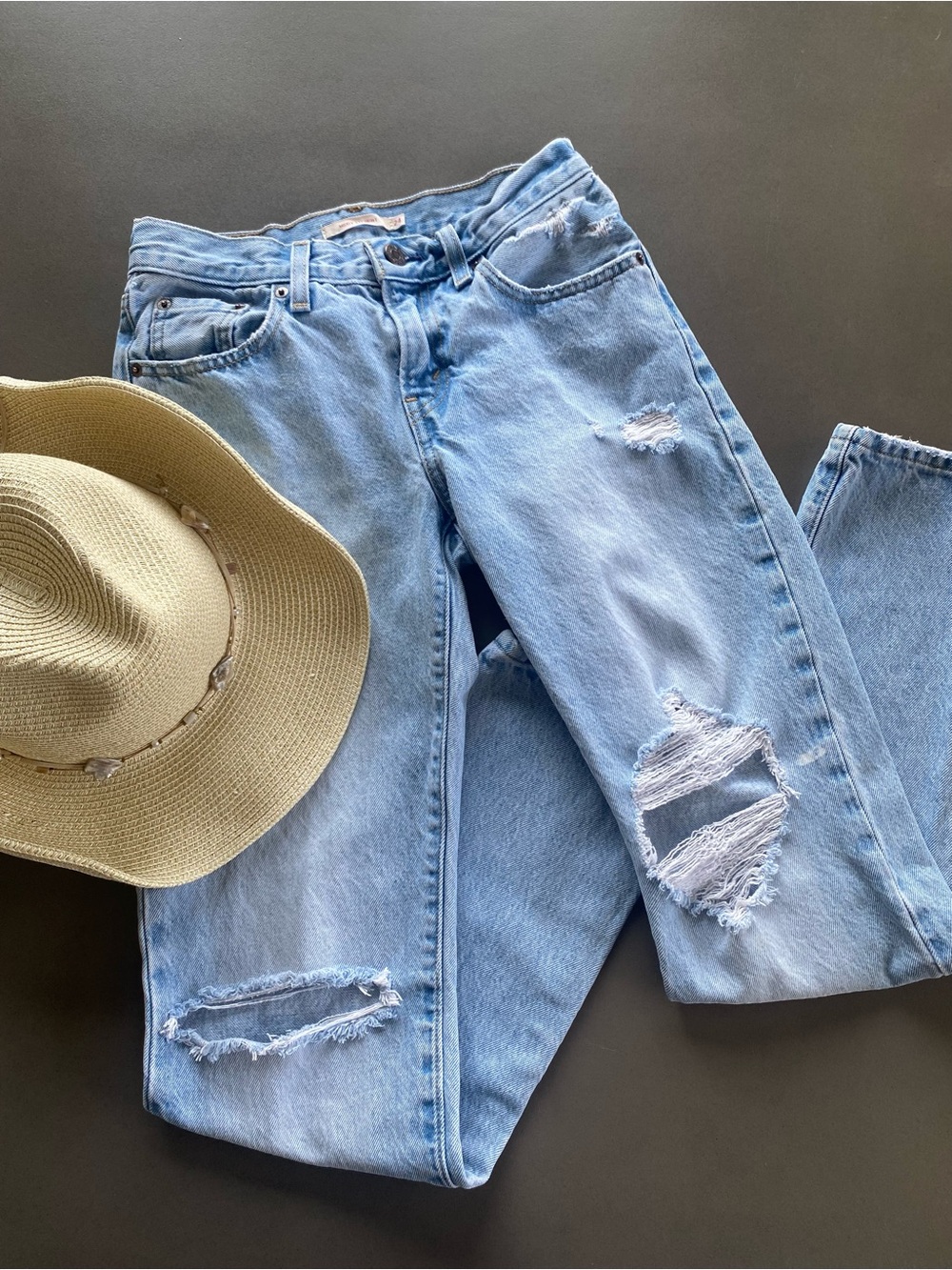 Levi’s Y2K Low Rise Light Blue Distressed Women’s Jeans - Casual Straight Leg